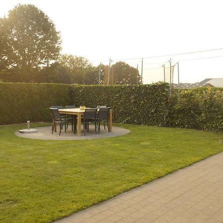 Kampenhof Villa Maaseik Exterior foto
