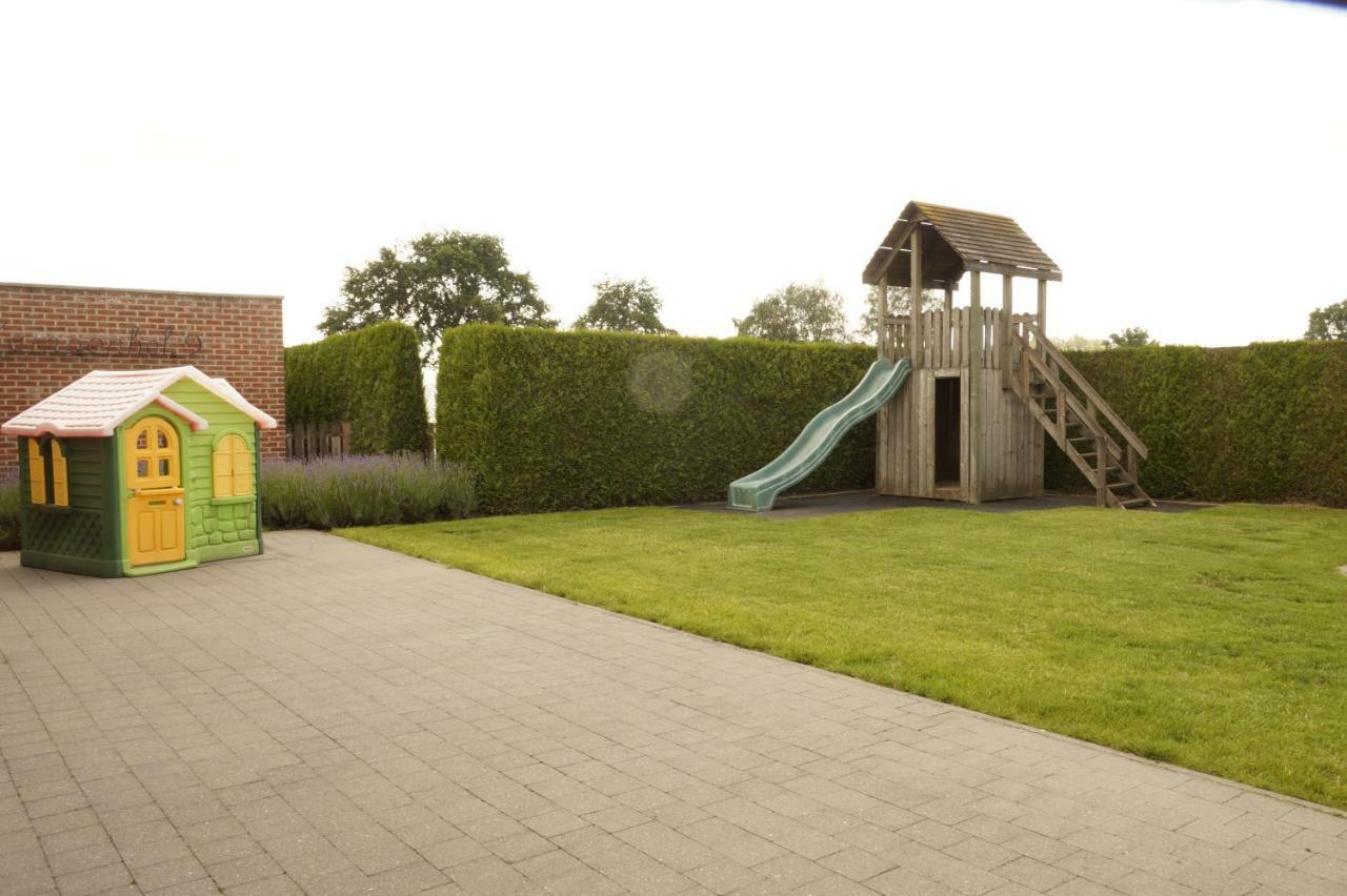 Kampenhof Villa Maaseik Exterior foto